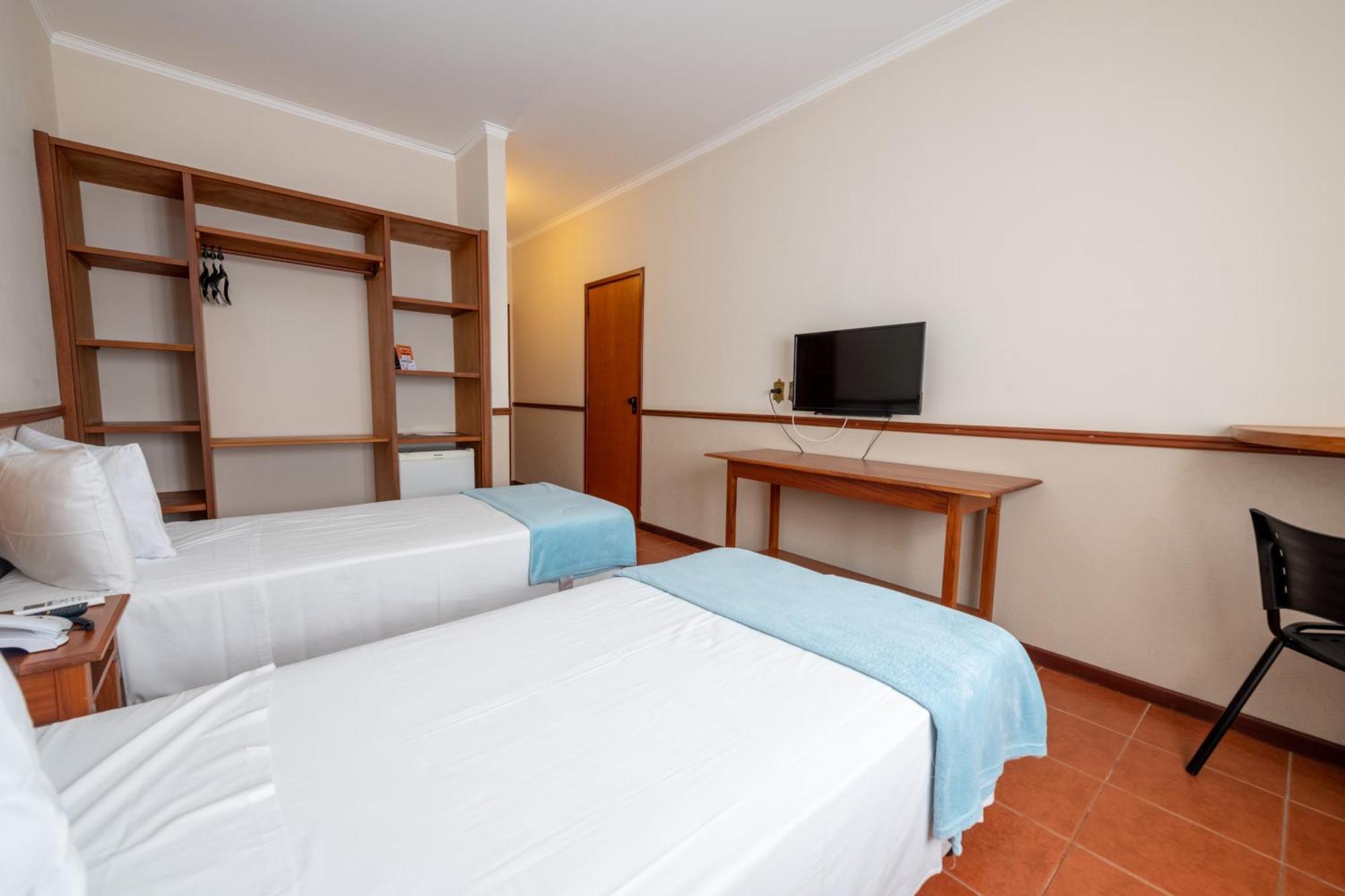 Obba Coema Village Hotel Capitólio Eksteriør billede